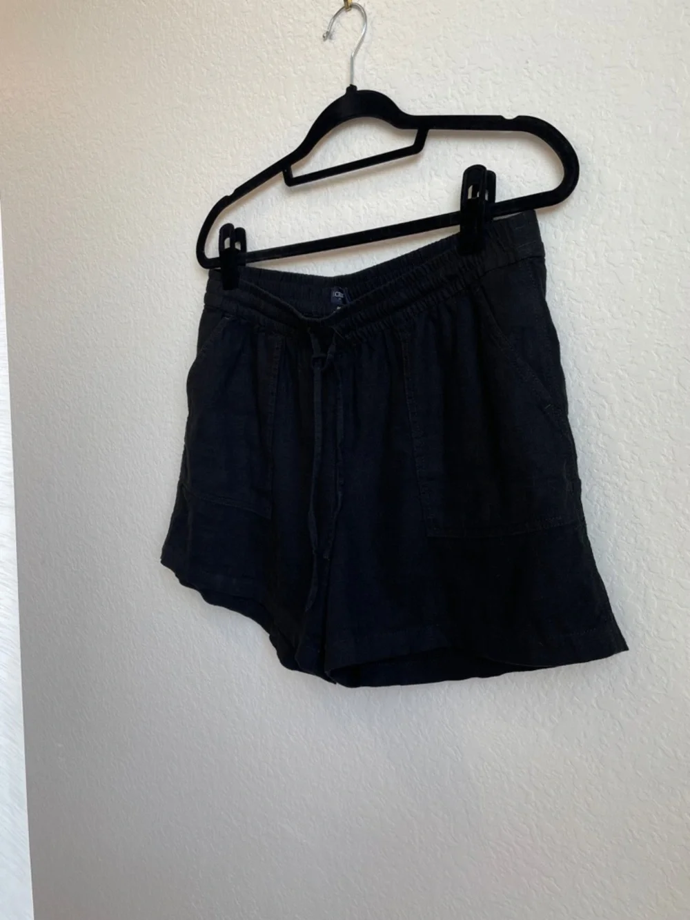 J. CREW • Linen-Blend, High-Waist Elastic w/Drawstring Black Shorts • Medium